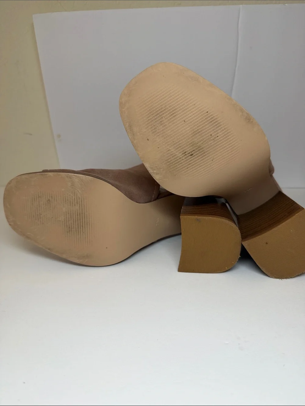 Steve Madden Suede Peep Toe Block Heel Sandals Tan/Blush Size 7